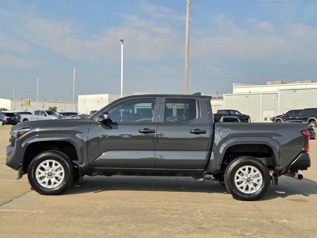 Used 2024 Toyota Tacoma SR RWD image 6
