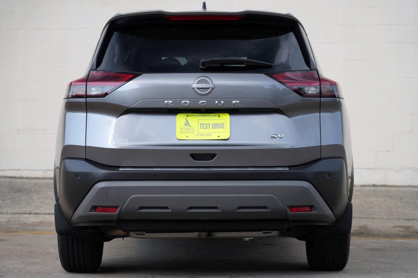 Used 2023 Nissan Rogue SV FWD image 10