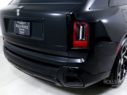 Used 2026 Rolls-Royce Cullinan AWD/4WD image 45