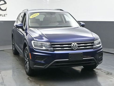 Used 2021 Volkswagen Tiguan SE AWD/4WD image 49