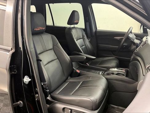 Used 2022 Honda Passport TrailSport image 6