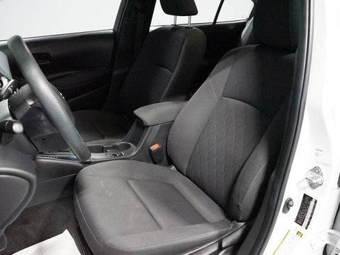 Used 2024 Toyota Corolla LE FWD image 24