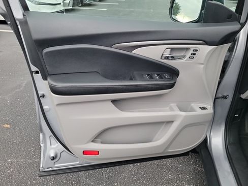 Used 2019 Honda Pilot EX-L image 17