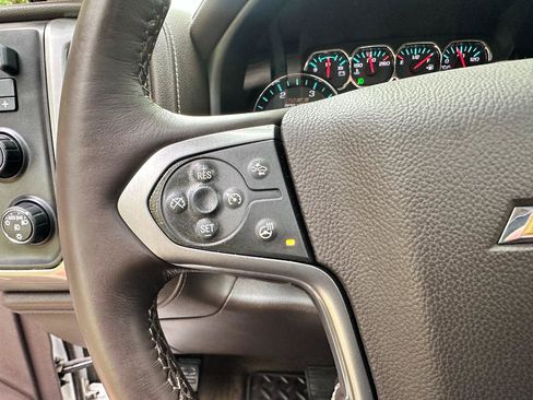 Used 2015 Chevrolet Silverado 2500 LTZ w/ Duramax Plus Package AWD/4WD image 36