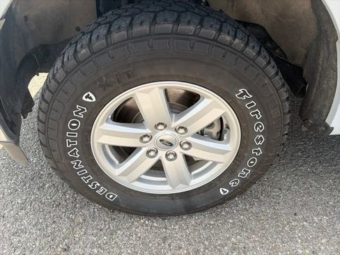 Used 2022 Ford F150 XLT w/ Equipment Group 301A Mid AWD/4WD image 10