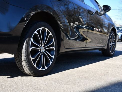 Used 2014 Toyota Corolla S image 9