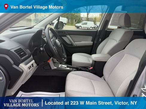Used 2015 Subaru Forester 2.5i Premium w/ All-Weather Package AWD/4WD image 8