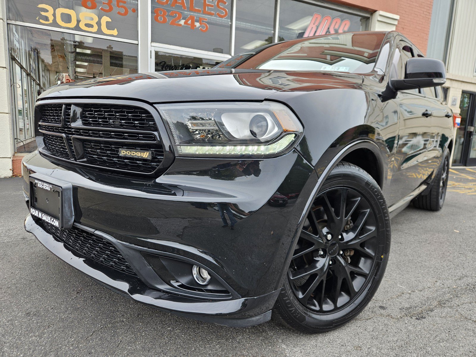 Used 2016 Dodge Durango R/T w/ Blacktop Package AWD/4WD image 19