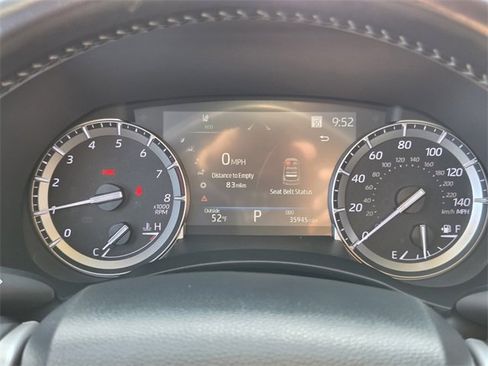 Used 2022 Toyota Highlander Limited image 32