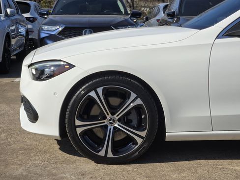 Used 2024 Mercedes-Benz C 300 Sedan image 10
