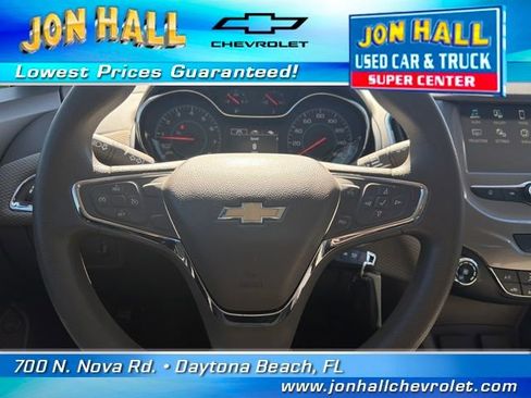 Used 2016 Chevrolet Cruze LT image 19