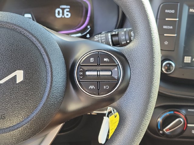 Used 2025 Kia Soul LX FWD image 8