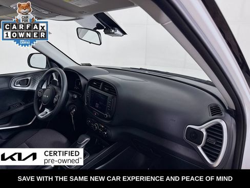 Certified 2025 Kia Soul LX w/ LX Technology Package FWD image 33