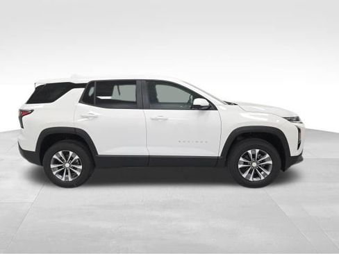 New 2026 Chevrolet Equinox LT w/ Safety and Technology Package FWD image 6
