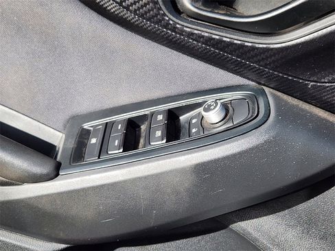 Used 2021 Subaru Crosstrek 2.0i Premium w/ Moonroof Package image 4