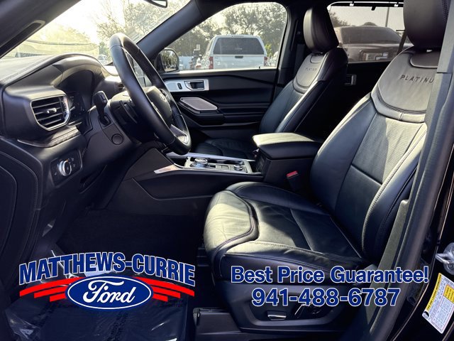 Certified 2020 Ford Explorer Platinum w/ Premium Technology Package AWD/4WD image 9