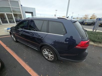 Used 2017 Volkswagen Golf Alltrack S