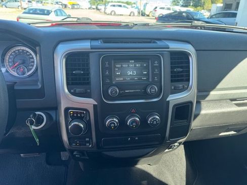 Used 2019 RAM 1500 Classic SLT image 16