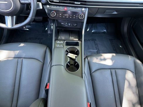 Used 2024 Hyundai Sonata Limited FWD image 11