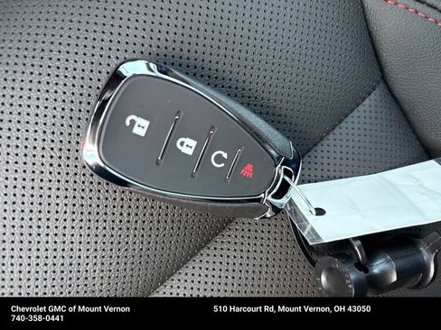 New 2026 Chevrolet Trax RS w/ Sunroof Package FWD image 27
