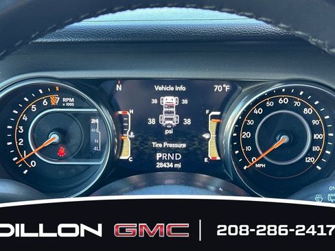 Used 2022 Jeep Wrangler Unlimited Sport AWD/4WD image 28