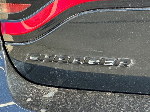 Certified 2022 Dodge Charger SXT w/ Blacktop Package image 25