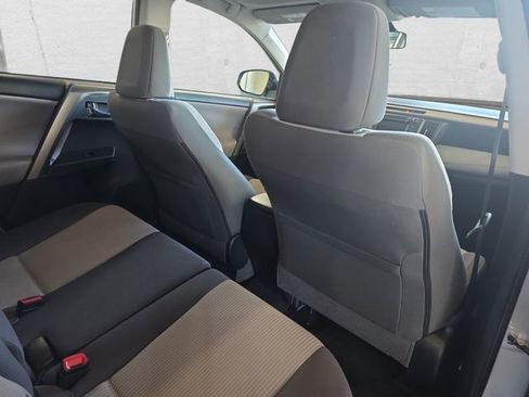 Used 2015 Toyota RAV4 XLE AWD/4WD image 11