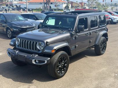 Used 2025 Jeep Wrangler Unlimited Sahara w/ Safety Group