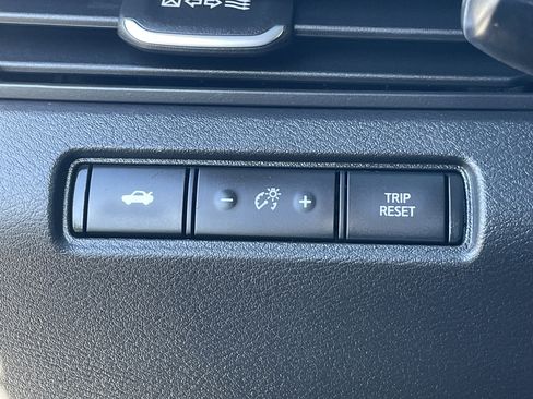 Used 2024 Nissan Altima 2.5 S image 30