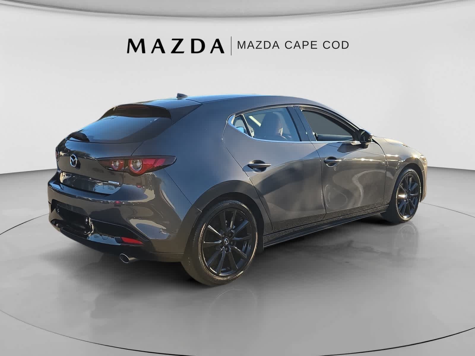 Used 2025 MAZDA MAZDA3 2.5 S Hatchback w/ Premium Pkg FWD image 8
