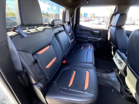 Used 2021 GMC Sierra 1500 AT4 image 17