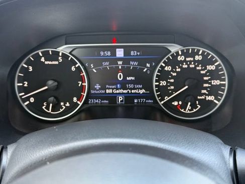 Used 2024 Nissan Altima 2.5 SL FWD image 25