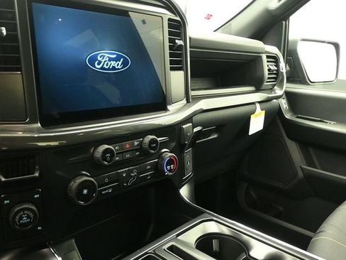 Used 2025 Ford F150 STX AWD/4WD image 12