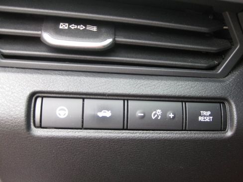 Used 2019 Nissan Altima 2.5 SL AWD/4WD image 14