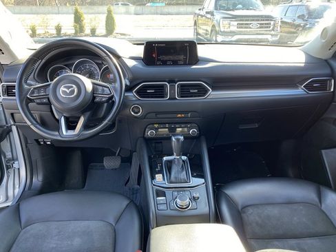 Used 2020 MAZDA CX-5 Touring image 28