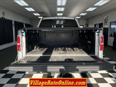 Used 2012 Ford F150 XLT w/ XLT Chrome Pkg image 27