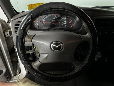 Used 2001 MAZDA B-Series Pickup 2WD Regular Cab B3000 image 9