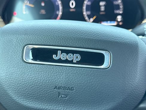 Used 2026 Jeep Grand Cherokee L Limited w/ Limited Altitude Package AWD/4WD image 30