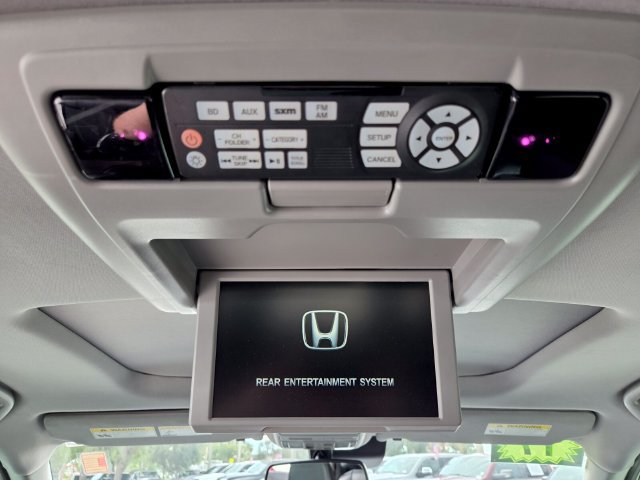 Used 2017 Honda Pilot Touring image 20