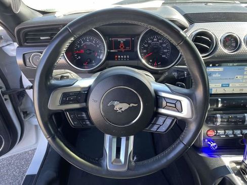 Used 2018 Ford Mustang GT Premium w/ GT Performance Package RWD image 19