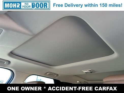 Used 2022 Land Rover Discovery S image 27