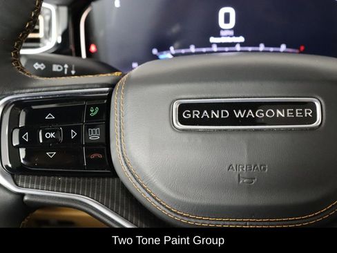 Used 2025 Jeep Grand Wagoneer L Series III w/ Rear Seat Video Group 1 AWD/4WD image 8
