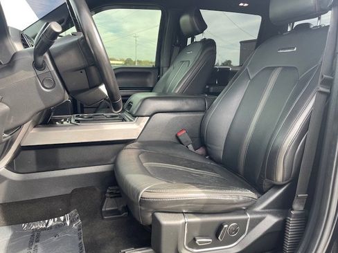Used 2017 Ford F250 Platinum w/ Platinum Ultimate Package image 13