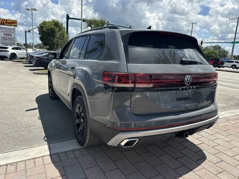 New 2026 Volkswagen Atlas SEL Premium R-Line AWD/4WD image 8