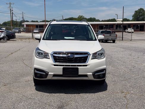 Used 2017 Subaru Forester 2.5i Premium AWD/4WD image 4