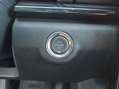 New 2026 GMC Terrain AT4 w/ Technology Package II image 28