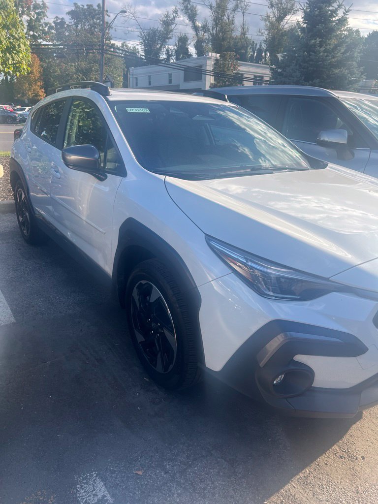 Used 2024 Subaru Crosstrek 2.5i Limited AWD/4WD image 3