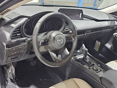 New 2026 MAZDA MAZDA3 2.5 S Preferred image 15