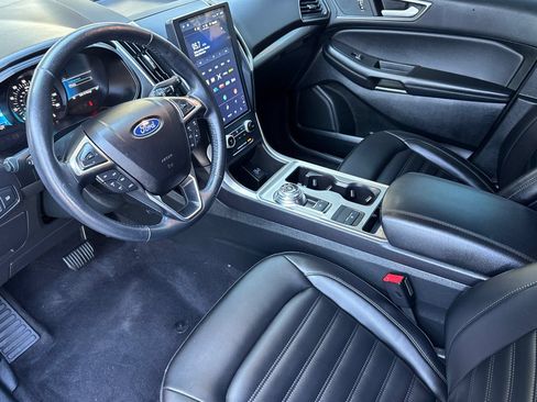 Used 2023 Ford Edge SEL AWD/4WD image 10
