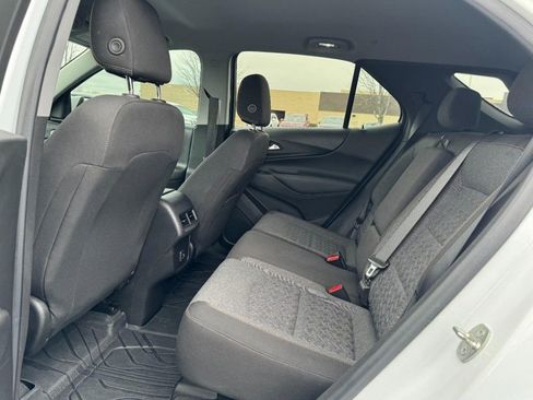 Used 2023 Chevrolet Equinox LT w/ LPO, Floor Liner Package AWD/4WD image 9